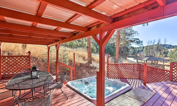 Morrison Cabina | 'Wildmanor Ranch' Near Red Rocks w/ Hot Tub!