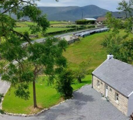 Attical Casa | Wildthorn Cottage