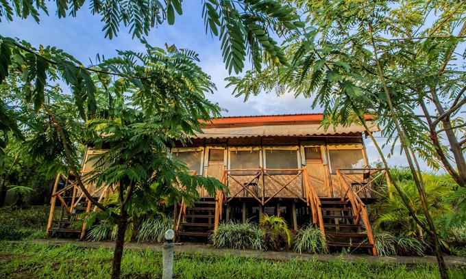Kasese Cabina | Wildtracks Overland Camp
