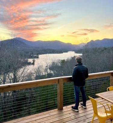 Sunset Cove Casa | Wildview Retreat