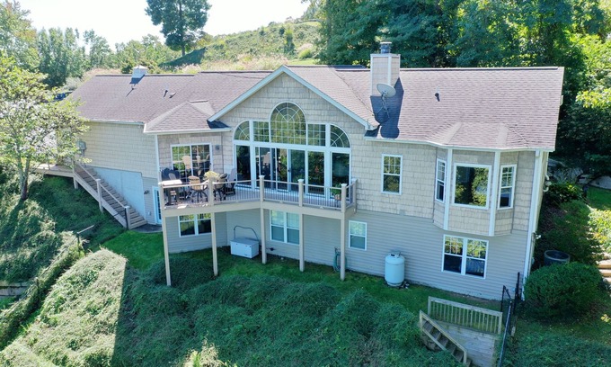 Laurel Park Casa | Lujo escapada a casa * Blue Ridge Mountain View * Cerca de Asheville / Hendersonville