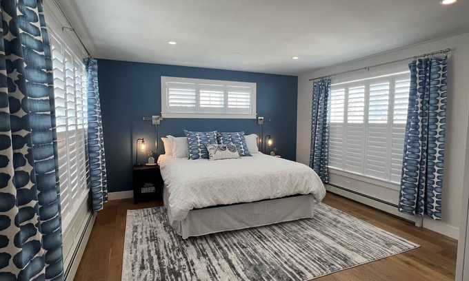 Willard Casa | Willard Beach, South Portland Charming new home, steps from the beach!