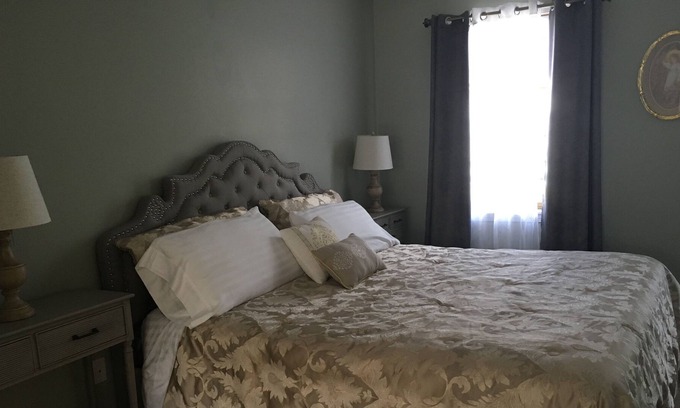 Williston North Casa | Williston Village INN- Suite r. para 4 personas
