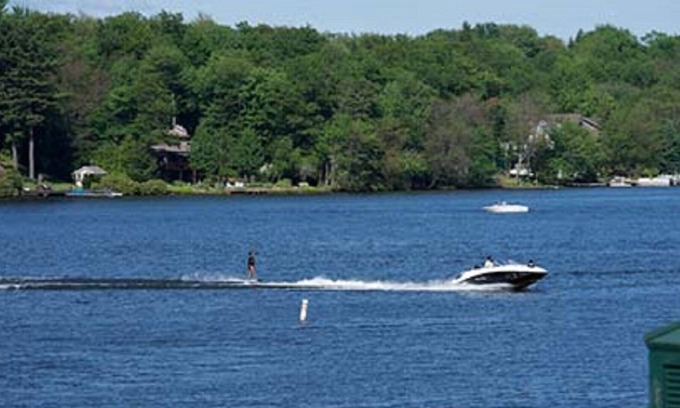 Lake Harmony Complejo | Willow Brook comparte tiempo en Split Rock Resort