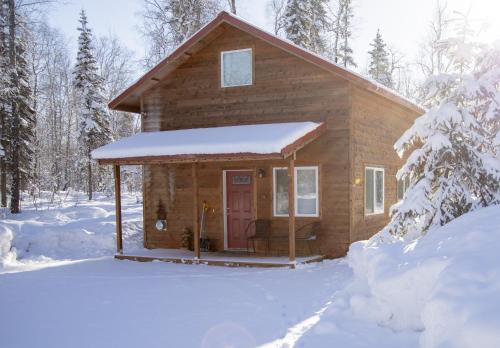 Talkeetna Casa | Willow Cabin