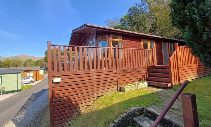 Troutbeck Cabina | Willow Lodge - a holiday lodge that sleeps 6 guests in 3 bedrooms