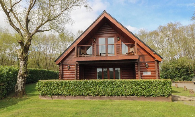 Bridgetown Cabaña | WILLOW, pet friendly, luxury holiday cottage, with a garden in Dolton