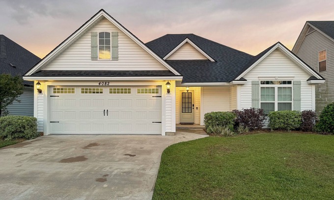 Hahira Casa | Willow Round Resort-5 min off I-75 w/ Lake Views!