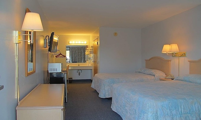 Loxley Hotel | Wind Chase Inn