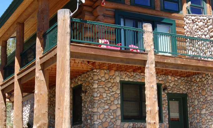 Pinedale Cabina | Wind River Mtns - Cabañas de madera de lujo en la estación de esquí de White Pine
