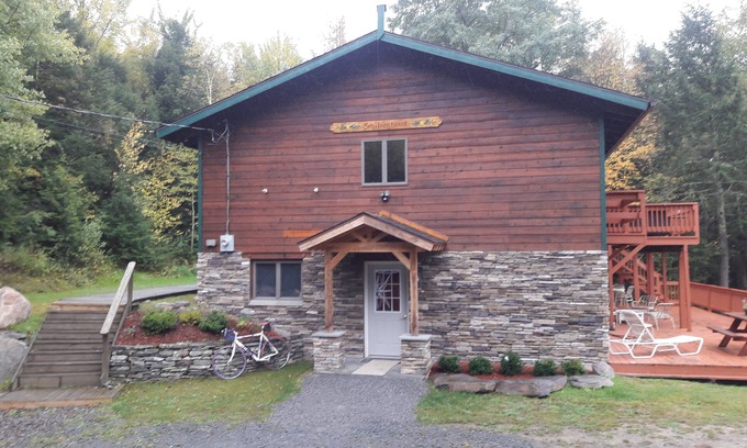 Hensonville Casa | Windham Chalet + Hermosa vista