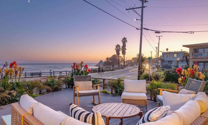 Opal Cliffs Casa | Windows on the Waves