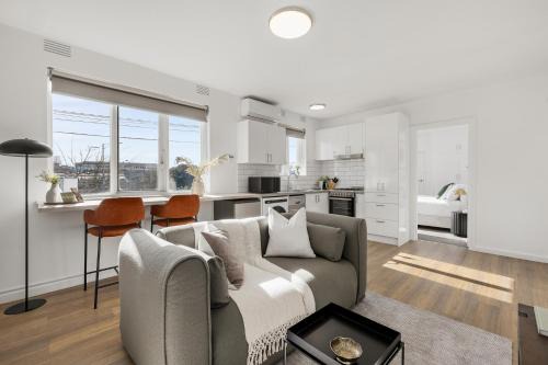 St Kilda Apartamento | Windsor Apartments by Urban Rest