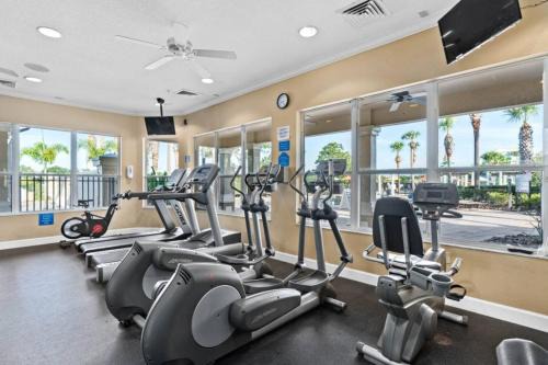 Windsor Hills Casa | Windsor Hills Cozy 2BR Condo,Slides,Pool,By Disney