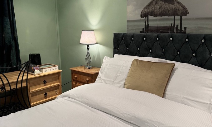 Runnymede Cama Y Desayuno | Windsor wine & dine