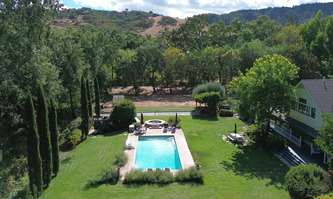 Kenwood Casa | Brambleberry - Finca privada idílica, vistas, piscina, spa, petanca, ¡la mejor ubicación!