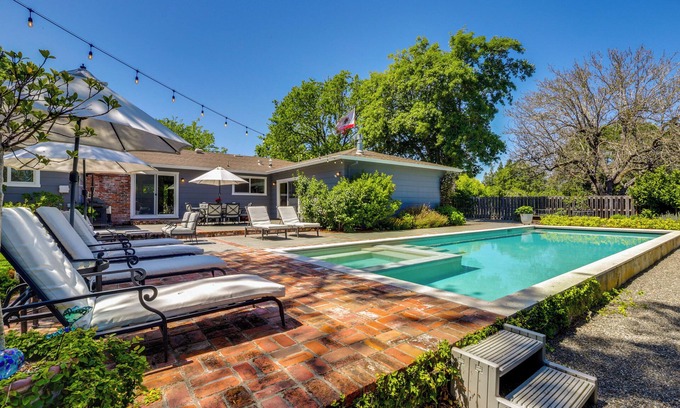 Forestville Casa | Wine Country Retreat in Russian River Valley!