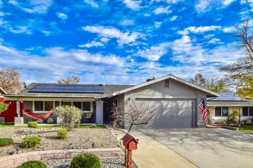 Paso Robles Casa | Wine Country Retreat - for the Solo Traveler