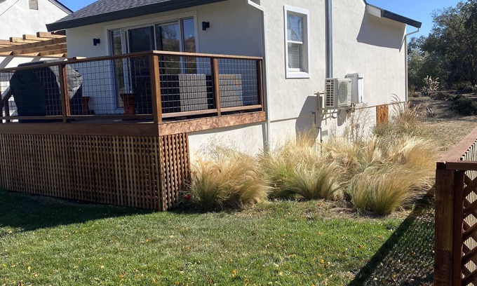 Napa Casa | Wine Country -Vines & More- Guesthouse