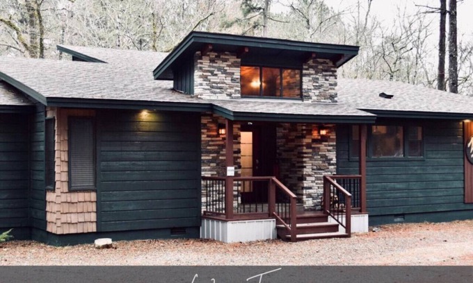 Broken Bow Apartamento | Wine Time – Heated Pool, Shuffleboard, Table Arcade, Play Set