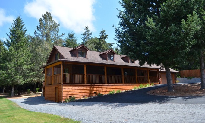 Graton Casa | WineBerry Lodge, Cocinas gourmet adentro / al aire libre, Spa