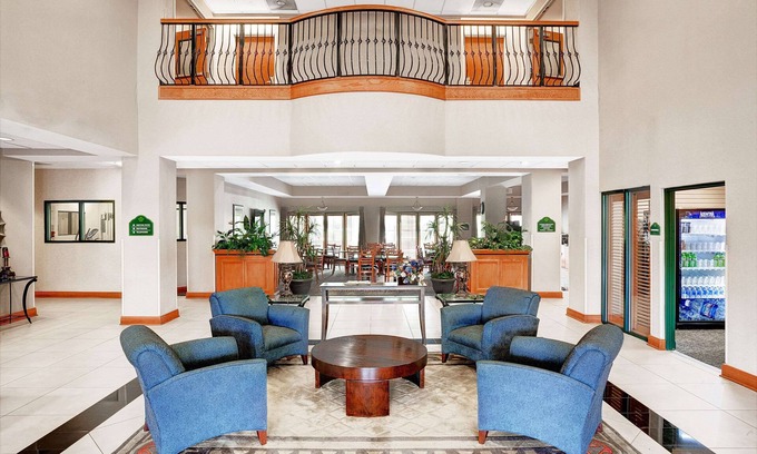 Fairburn Hotel | Wingate by Wyndham Atlanta Airport Fairburn