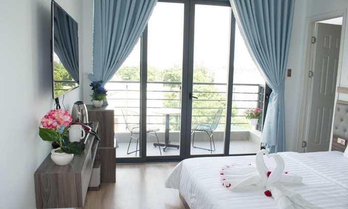 Binh Thanh Hotel | Winston Hotel