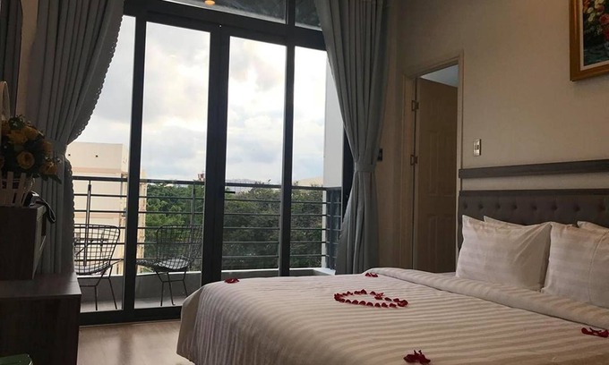 Binh Thanh Hotel | Winston Hotel