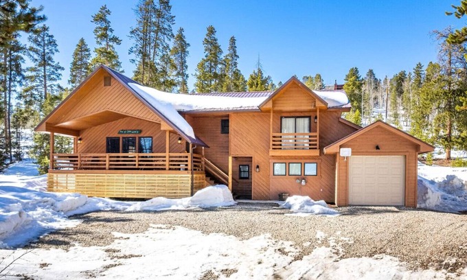 Grand View Highlands Cabina | Winter time escape in the Rockies
