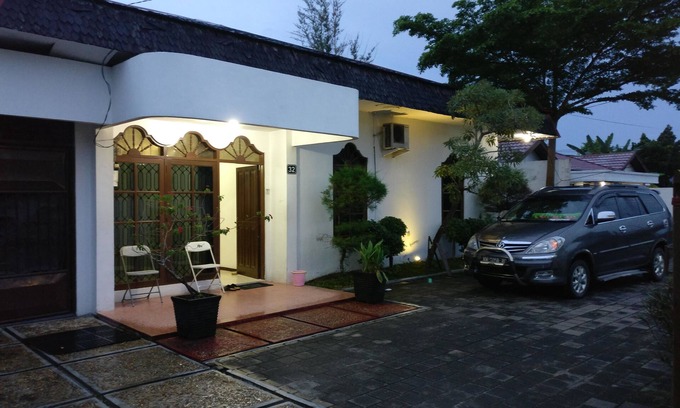 Palangkaraya Casa | Wisma Liontine
