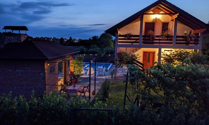 Bosnia Villa | Wisteria Lodge