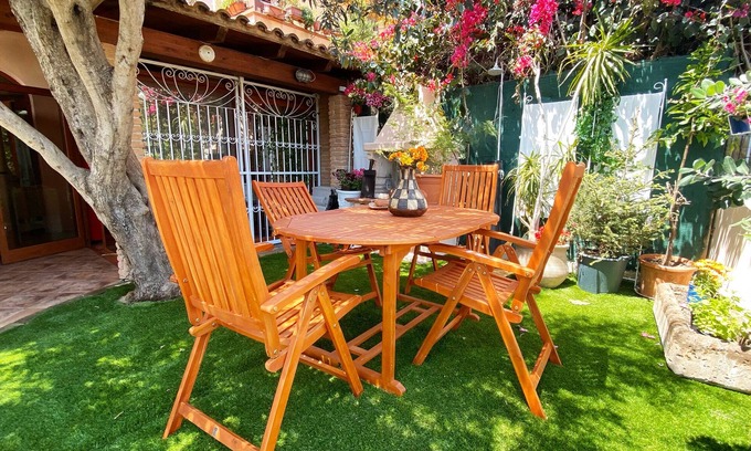 S'oru e Mari Apartamento | Within walking distance of Sant'Andrea beach ( 15 km from Cagliari) with barbecue