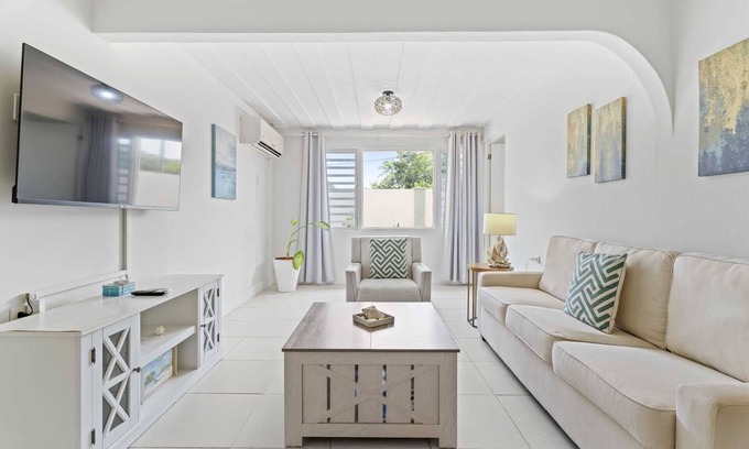 Koyari Apartamento | WLR2 - 1BR near Palm Beach - White Lotus Retreat