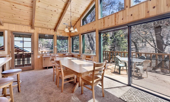 Upper Moonridge Casa | Wodehouse #1057