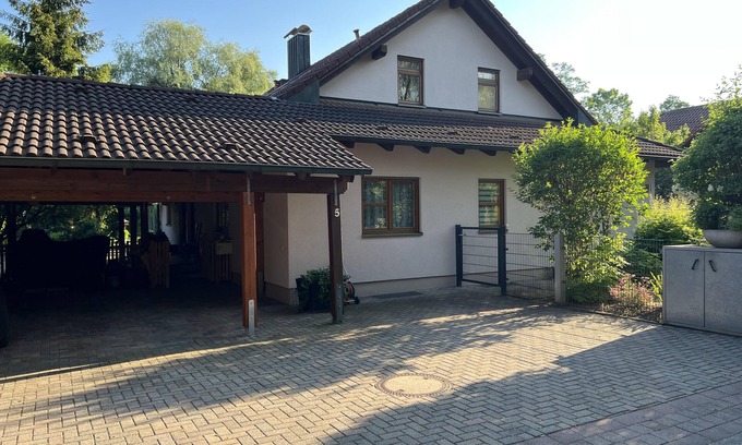 Stockdorf Apartamento | Wohnen im Grünen am Stadtrand von München