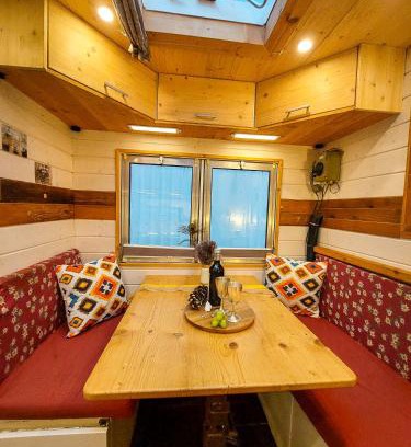 Glarus Apartamento | Wohnen im Truck auf Rädern