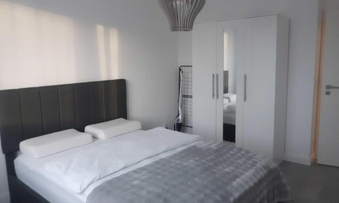 Altendorf Apartamento | Wohnung am Niederfeldsee