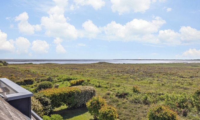 Munkmarsch Apartamento | Wohnung im Obergeschoss mit Freiem Blick Über die Heide zum Wattenmeer