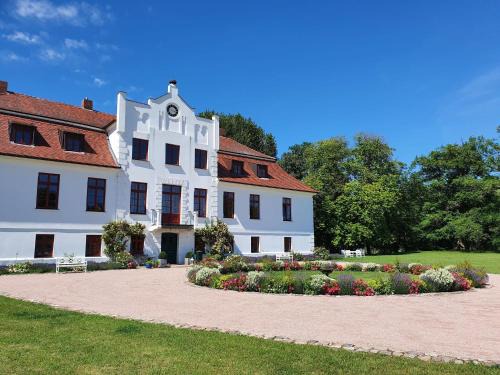 Satow Apartamento | Wohnung in Satow mit Garten