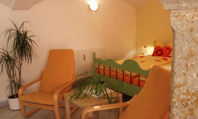 Weißig Apartamento | Wohnung in Weibig mit Garten