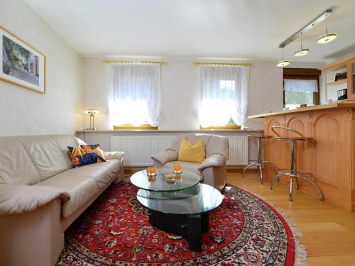 Eimelrod Apartamento | Wohnung mit Garten in Eimelrod, cleaning included