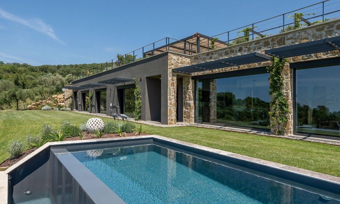 Passignano sul Trasimeno Villa | Casa de vacaciones privada con A/C, piscina privada, WIFI, terraza, vista panorámica, aparcamiento