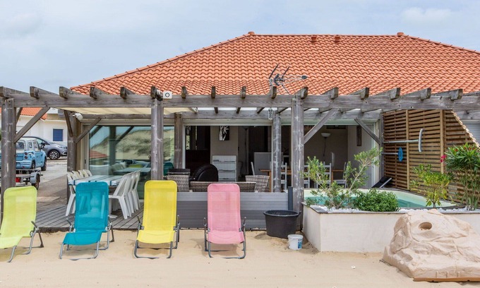 Vieux-Boucau-les-Bains Casa | Estupenda casa de vacaciones para 8 personas con WIFI, piscina privada, TV, patio y aparcamiento