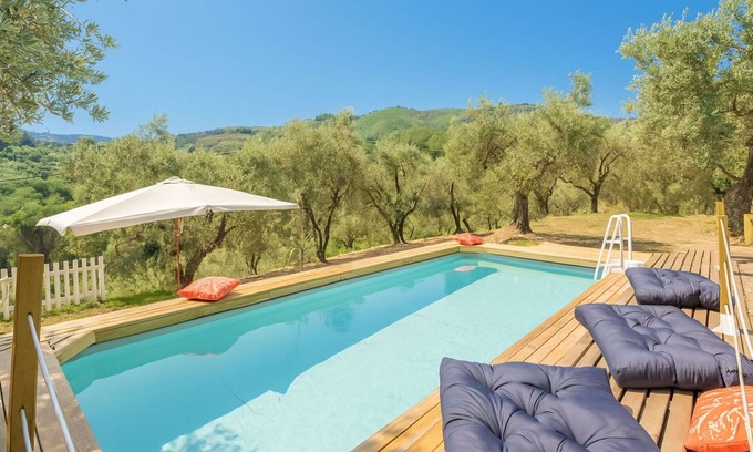 Giugnano Villa | Casa de vacaciones privada con WIFI, piscina privada, A/C, TV, vista panorámica, aparcamiento