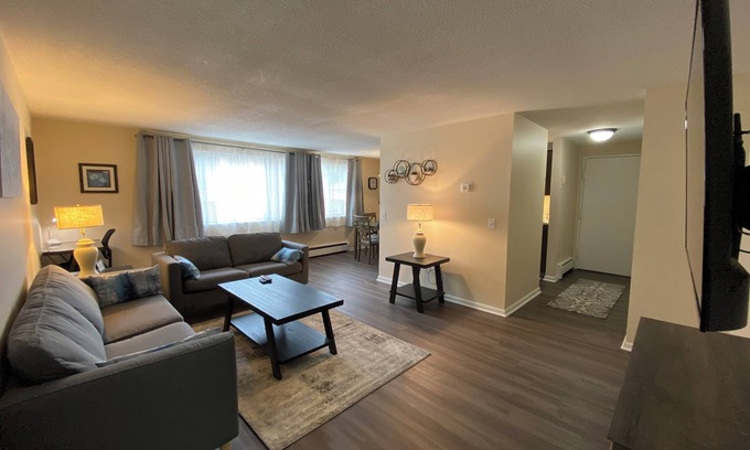 Webster Apartamento | Wonderful 1-bedroom apartment in charming Webster, NY. ALL UTILITIES INCLUDED!!