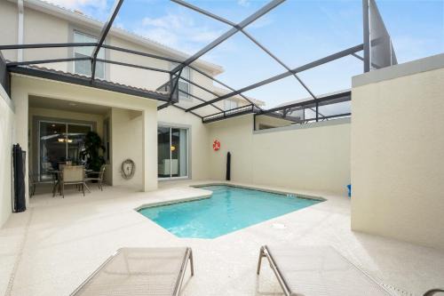 Kissimmee Casa | Wonderful 4Bd with Pool at Storey Lake Resort 4819