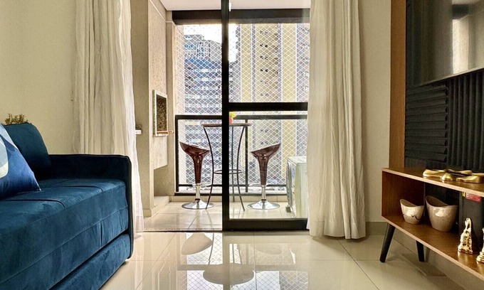 Bigorrilho Apartamento | Wonderful and High 2 Bedroom Condominium Club Sky