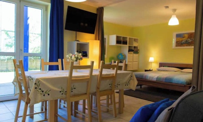 Kaiserslautern Apartamento | Wonderful apartment in a practical location
