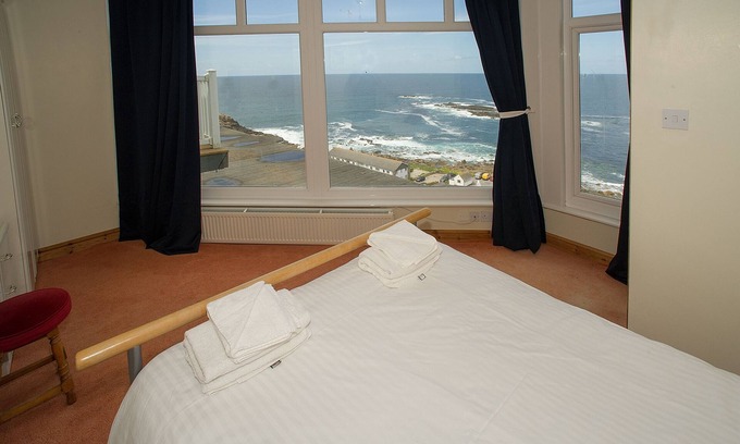 Sennen Cove Apartamento | Maravilloso apartamento con vistas a Sennen Cove, vistas excepcionales al mar