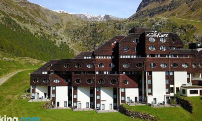 Vernago Apartamento | Wonderful apartment inside the top residence kurz